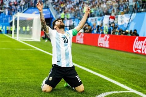 Why is Argentina football so popular?
