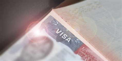 How much is the fine for overstaying visa Argentina?